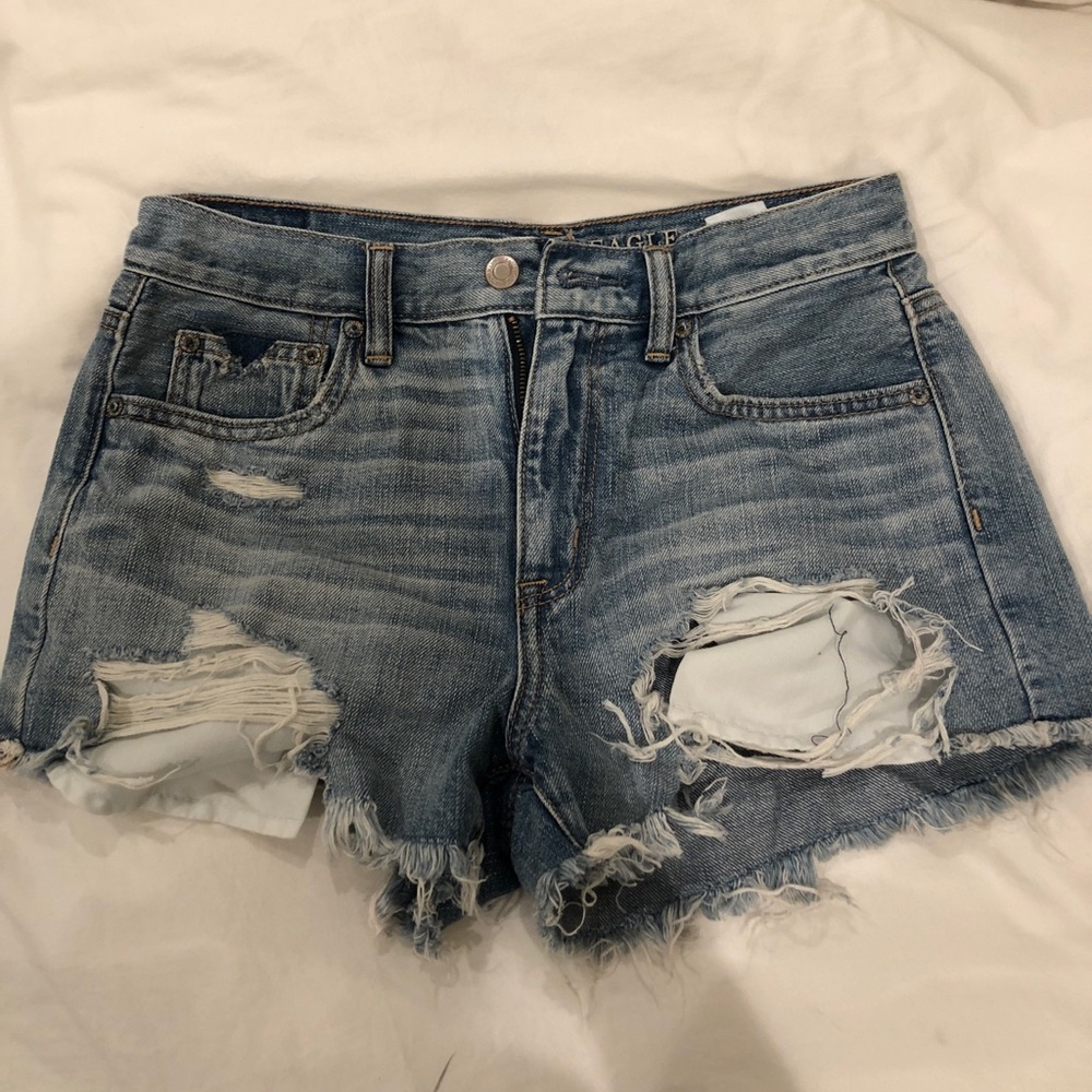AMERICAN EAGLE VINTAGE HIRISE SHORTS SZ 4